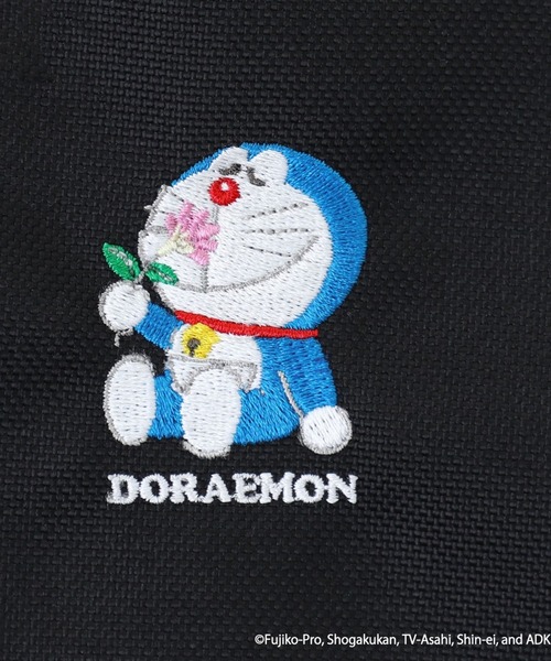 Manhattan Portage（マンハッタンポーテージ）の「Manhattan Portage/マンハッタンポーテージ ショルダーバック "ドラえもん" JOGGER JPN VER 2 DORAEMON 25 MP1404L2DORA25（ショルダーバッグ・メンズ・ブラック・FREE）」の2枚目の写真