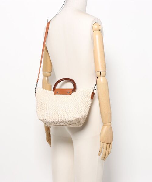 Ritzy(リッツィー)の「2way 配色切り替えかごショルダーバッグ ハンドバッグ(かごバッグ・レディース・ベージュ/アイボリー・FREE)」の5枚目の写真