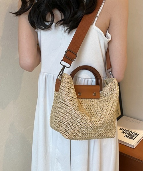 Ritzy(リッツィー)の「2way 配色切り替えかごショルダーバッグ ハンドバッグ(かごバッグ・レディース・ベージュ/アイボリー・FREE)」の1枚目の写真