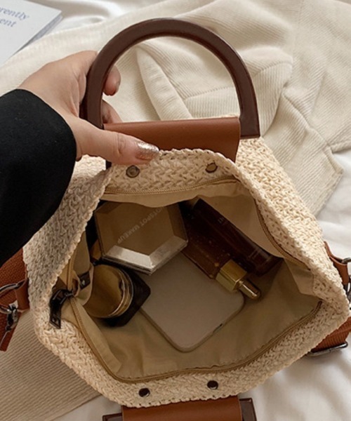 Ritzy(リッツィー)の「2way 配色切り替えかごショルダーバッグ ハンドバッグ(かごバッグ・レディース・ベージュ/アイボリー・FREE)」の17枚目の写真