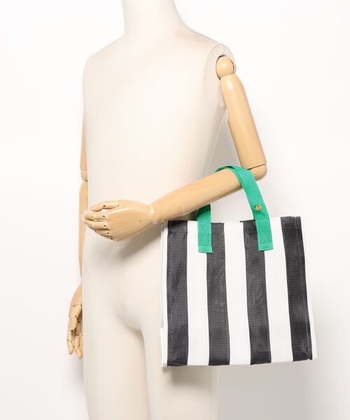 ムラサキスポーツ(ムラサキスポーツ)の「Lila&Fleur/リラアンドフルール トートバッグ Box Tote Bag RF102(トートバッグ・レディース・ホワイト×ブラック/オレンジ系その他/イエロー× ブルー/グリーン×ピンク・FREE)」の8枚目の写真