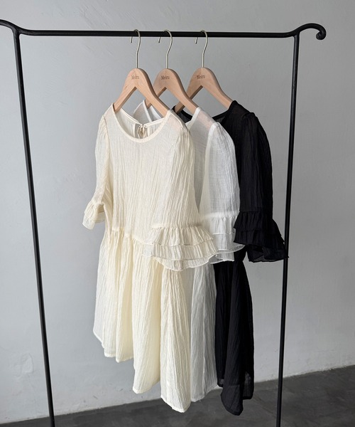 Meiru（メイル）の「シアーペプラムブラウス（シャツ/ブラウス・レディース・アイボリー/ブラック/ホワイト・LARGE/MEDIUM/SMALL）」の16枚目の写真