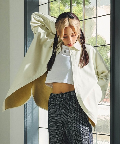 DURAS（デュラス）の「フェイクレザーシャツ（シャツ/ブラウス・レディース・オフホワイト/ブラック/パープル・SMALL/MEDIUM）」の13枚目の写真