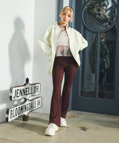 DURAS（デュラス）の「フェイクレザーシャツ（シャツ/ブラウス・レディース・オフホワイト/ブラック/パープル・SMALL/MEDIUM）」の17枚目の写真