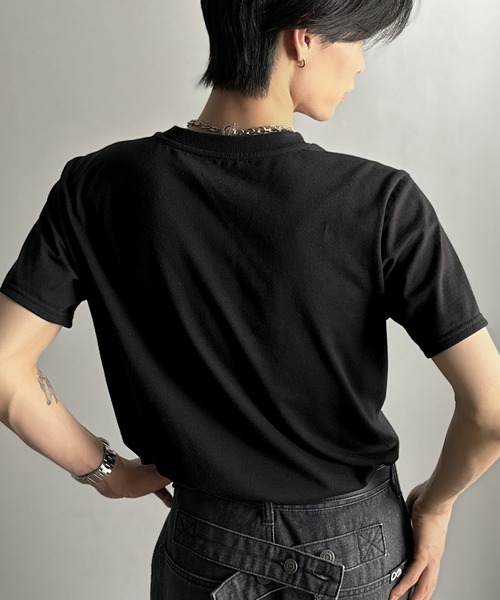 Classical Origin（クラシカルオリジン）の「《Haruto×クラシカルオリジンコラボ》Utility SlimFit T-Shirt/ユーティリティスリムフィットTシャツ（Tシャツ/カットソー・メンズ・ブラック/オフホワイト/チャコールグレー・LARGE/SMALL/MEDIUM）」の14枚目の写真