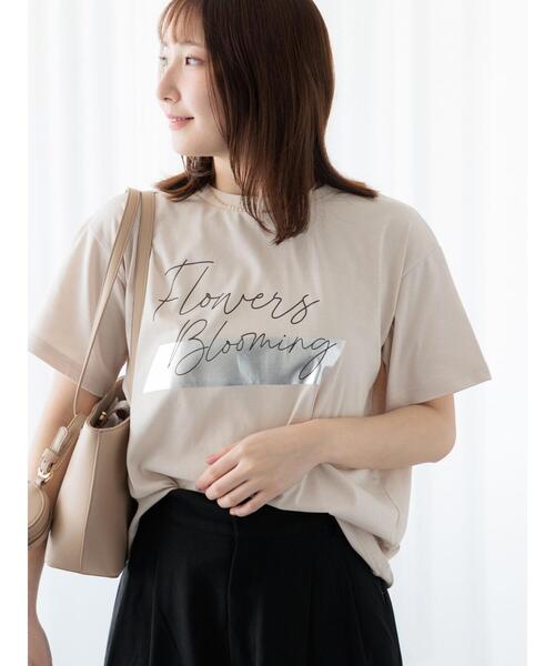 Te chichi TERRASSE（テチチテラス）の「【接触冷感】箔BIGロゴTシャツ（Tシャツ/カットソー・レディース・オフホワイト/チャコールグレー/ベージュ・F）」の4枚目の写真
