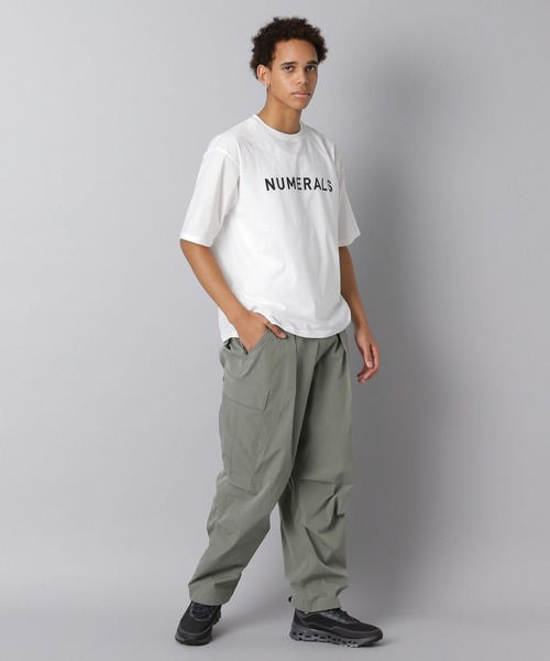 NUMERALS(ヌメラルズ)の「【NUMERALS】ストレッチロゴTEE(Tシャツ/カットソー・メンズ・オフホワイト/ブラック/カーキ・SMALL/MEDIUM/LARGE)」の5枚目の写真