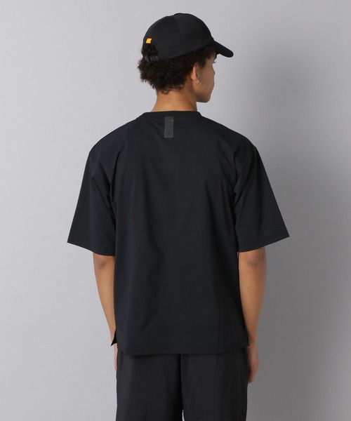 NUMERALS(ヌメラルズ)の「【NUMERALS】ストレッチロゴTEE(Tシャツ/カットソー・メンズ・オフホワイト/ブラック/カーキ・SMALL/MEDIUM/LARGE)」の9枚目の写真