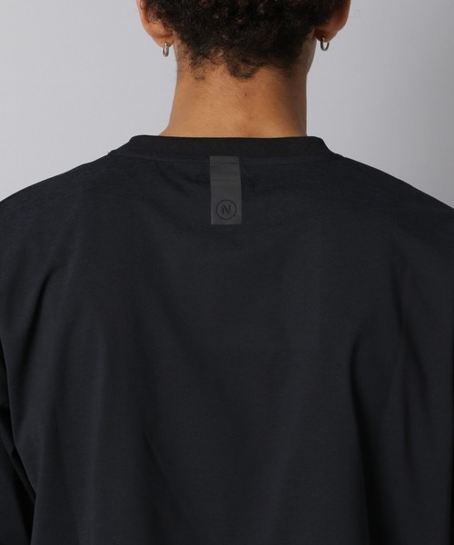 NUMERALS(ヌメラルズ)の「【NUMERALS】ストレッチロゴTEE(Tシャツ/カットソー・メンズ・オフホワイト/ブラック/カーキ・SMALL/MEDIUM/LARGE)」の19枚目の写真
