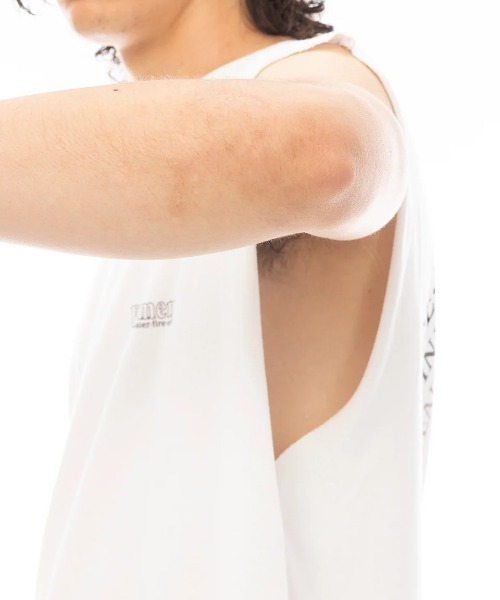 ELEMENT(エレメント)の「ELEMENT メンズ SEALERS NO SLEEVE タンクトップ 【2025年夏モデル】/エレメントバックプリントノースリーブマッスルタンク(タンクトップ・メンズ・ブラック/ホワイト・LARGE/MEDIUM/X-LARGE)」の6枚目の写真