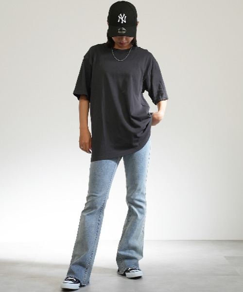 BASIS（ベイシス）の「ピグメント 無地 半袖 ユニセックス Tシャツ（Tシャツ/カットソー・レディース・ブラック/ナチュラル・LARGE/MEDIUM）」の8枚目の写真