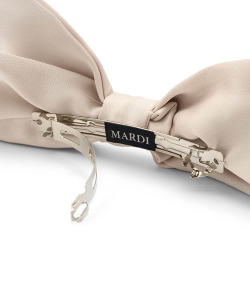 Mardi Mercredi（マルディメクルディ）の「SILK BOW HAIR CLIP（バレッタ/ヘアクリップ・レディース・ブラック/レッド/ピンク/ネイビー/ミント・FREE）」の11枚目の写真