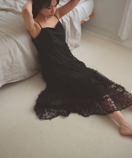 N WITH.（エヌウィズ）の「チュールキャミワンピース（ワンピース・レディース・ブラック/ホワイト・SMALL/MEDIUM）」の2枚目の写真