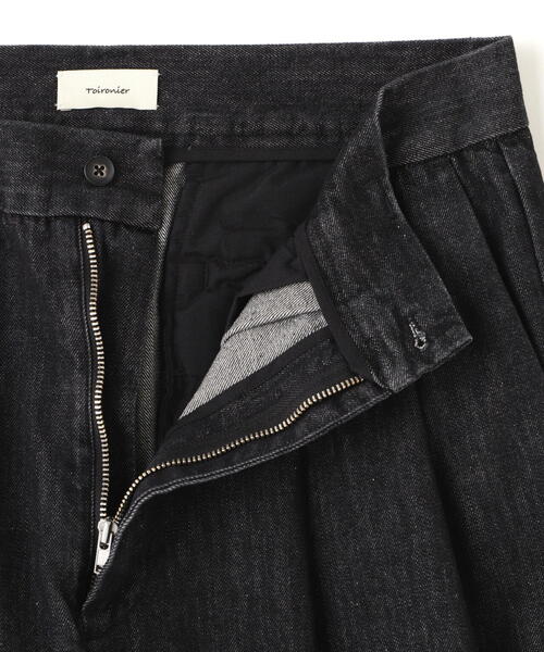 Toironier(トワロニエ)の「Toironier/トワロニエ/Denim 2Tuck Side Tuck Pants(その他パンツ・メンズ・ブラック・1/2)」の21枚目の写真