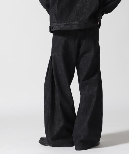 Toironier(トワロニエ)の「Toironier/トワロニエ/Denim 2Tuck Side Tuck Pants(その他パンツ・メンズ・ブラック・1/2)」の10枚目の写真