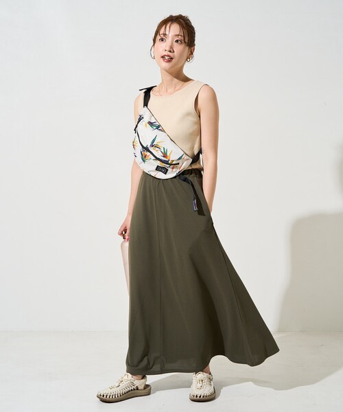 FREAK'S STORE(フリークスストア)の「限定展開 FREAK'S STORE OUTDOORS DRYMIX ドライミックス マキシスカート(吸水速乾・接触冷感・UVカット)(スカート・レディース・オレンジ/ブラック/オリーブ/グレー・SMALL/MEDIUM)」の17枚目の写真