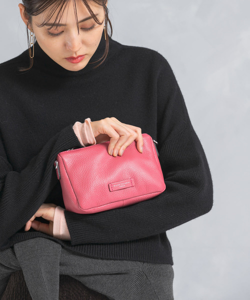 Gianni Chiarini☆Nora ロゴパッチ ショルダーバッグ♪送料込 セール】GIANNI CHIARINI NORA POUCH（ショルダーバッグ