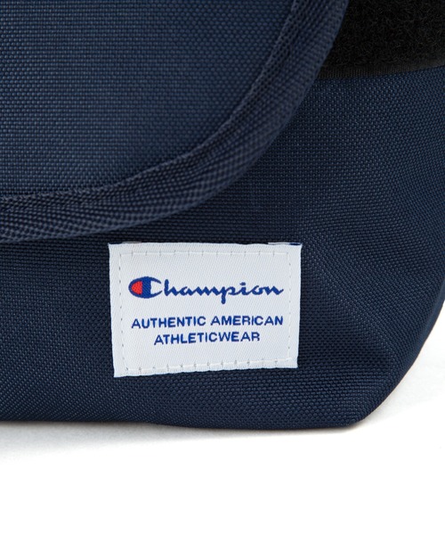 Champion(チャンピオン)の「ルイジアナ メッセンジャーバッグ 66022(メッセンジャーバッグ・キッズ・ネイビー系/ブラック×ホワイト/ベージュ系・FREE)」の5枚目の写真