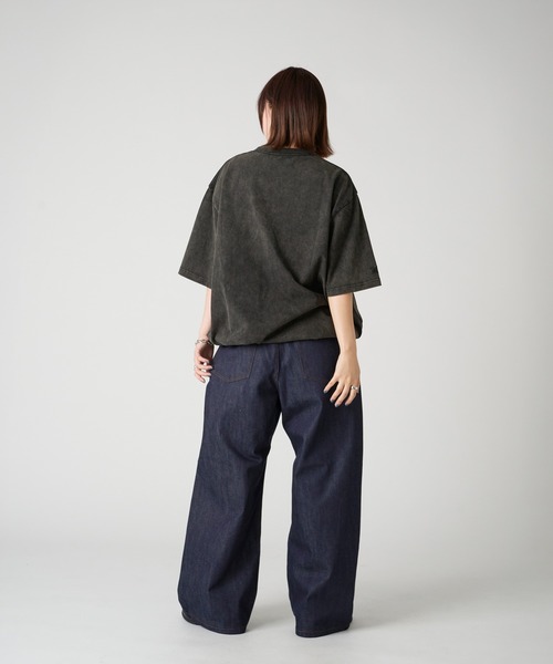 kutir(クティール)の「ASSORTED TUCK BAGGY DENIM PANTS/アソートタックバギーデニムパンツ(デニムパンツ・メンズ・ブラック系/ブルー系/ブルー系2/インディゴブルー/ブラック・SMALL/MEDIUM/LARGE)」の18枚目の写真
