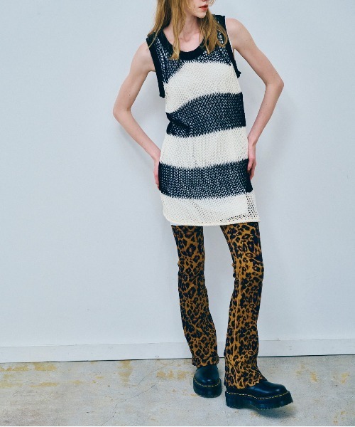 RNA（アールエヌエー）の「K2723 ワイドボーダーメッシュタンク（ニット/セーター・レディース・グリーン/ブラック×ホワイト/ブラウン・MEDIUM）」の18枚目の写真