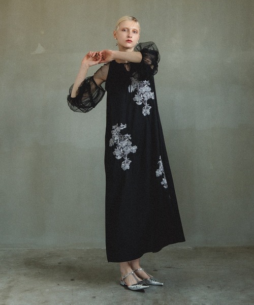 et.UNiVER(エトユニベール)の「Nomade A-line dress(ドレス・レディース・イエロー/ブルーグレー/ブラック・SMALL/MEDIUM/LARGE)」の7枚目の写真