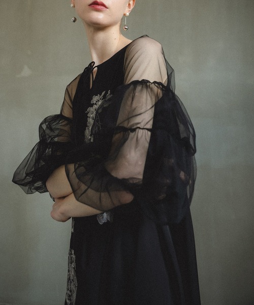 et.UNiVER(エトユニベール)の「Nomade A-line dress(ドレス・レディース・イエロー/ブルーグレー/ブラック・SMALL/MEDIUM/LARGE)」の14枚目の写真