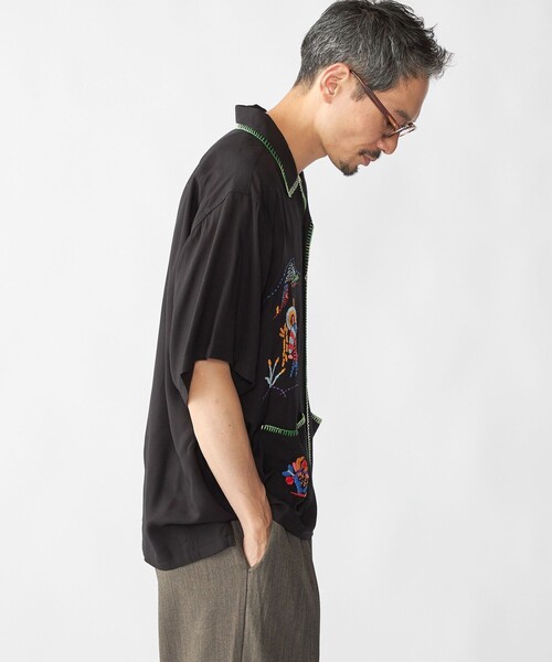 SHIPS(シップス)の「RAJAT: ハンド エンブロイダリー ショートスリーブ シャツ(シャツ/ブラウス・メンズ・ブラック・MEDIUM/LARGE)」の9枚目の写真