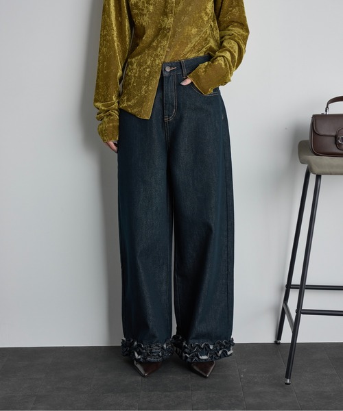 大阪　ジュヨン セール】フリルヘムワイドパンツ（デニムパンツ）｜THE YOn
