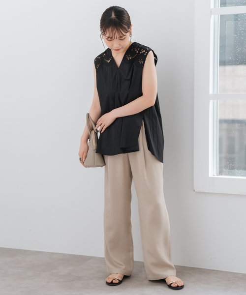 Spick & Span(スピックアンドスパン)の「CO/PAカットワークシシュウノースリーブプルオーバー(シャツ/ブラウス・レディース・ブラック/ブラウン・FREE)」の3枚目の写真