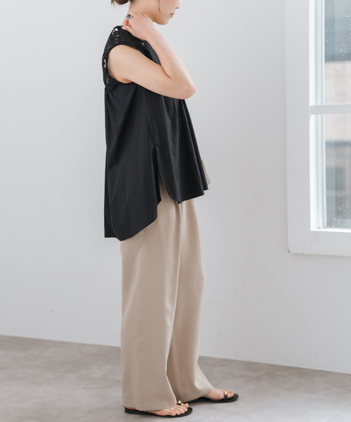 Spick & Span(スピックアンドスパン)の「CO/PAカットワークシシュウノースリーブプルオーバー(シャツ/ブラウス・レディース・ブラック/ブラウン・FREE)」の9枚目の写真
