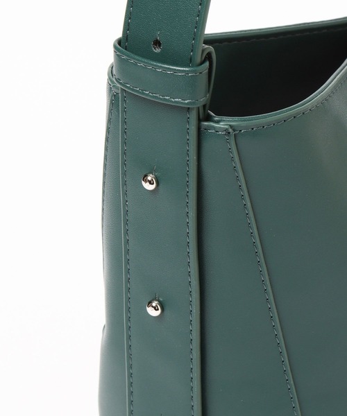 LEPSIM（レプシィム）の「ワンハンドルバケツバッグ　578467（ショルダーバッグ・レディース・ブラック/ライトブラウン/ダークグリーン・ONE SIZE）」の15枚目の写真