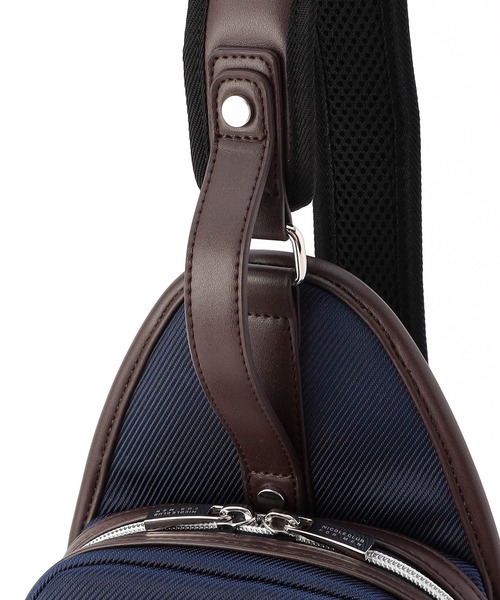 NICOLE CLUB FOR MEN（ニコルクラブフォーメン）の「ビジカジボディバッグ（ボディバッグ/ウエストポーチ・メンズ・ブラック/グレー/ネイビー・FREE）」の6枚目の写真