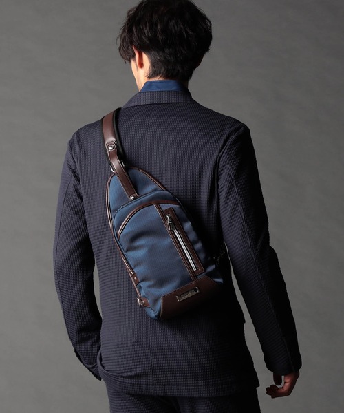 NICOLE CLUB FOR MEN（ニコルクラブフォーメン）の「ビジカジボディバッグ（ボディバッグ/ウエストポーチ・メンズ・ブラック/グレー/ネイビー・FREE）」の14枚目の写真