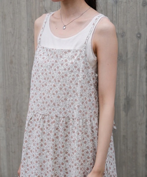 Bab（バブ）の「花柄キャミワンピース（ワンピース・レディース・ブルー/ベージュ・FREE）」の12枚目の写真