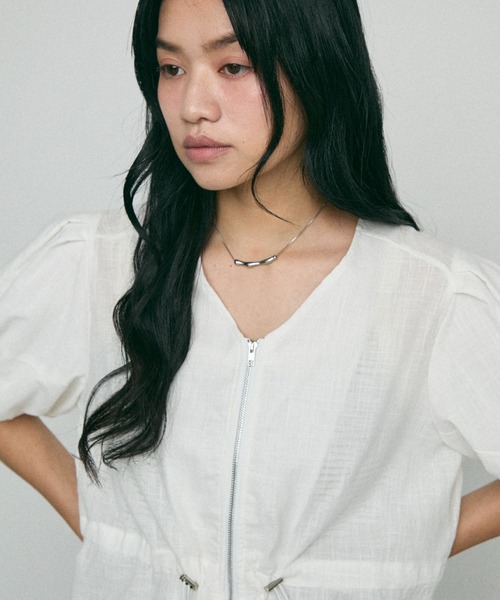 NUJOH(ヌゾ)の「Volume Sleeve Summer jacket / ボリューム スリーブ サマージャケット(ブルゾン・レディース・ホワイト/ベージュ/ブラック・FREE)」の10枚目の写真