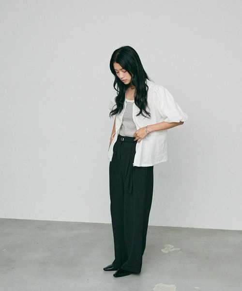 NUJOH(ヌゾ)の「Volume Sleeve Summer jacket / ボリューム スリーブ サマージャケット(ブルゾン・レディース・ホワイト/ベージュ/ブラック・FREE)」の14枚目の写真