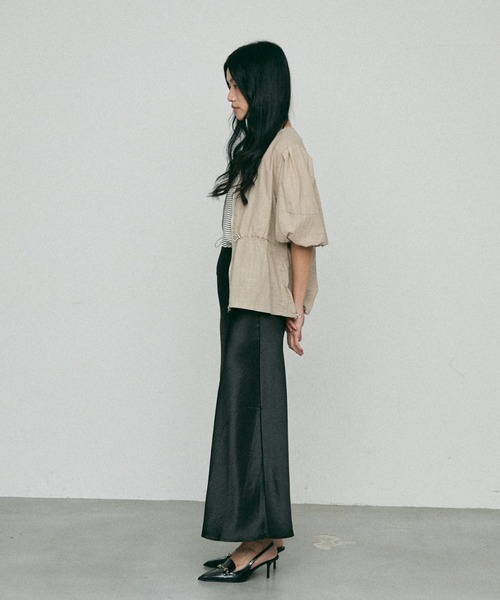 NUJOH(ヌゾ)の「Volume Sleeve Summer jacket / ボリューム スリーブ サマージャケット(ブルゾン・レディース・ホワイト/ベージュ/ブラック・FREE)」の8枚目の写真
