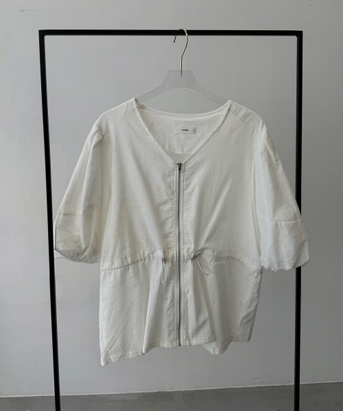NUJOH(ヌゾ)の「Volume Sleeve Summer jacket / ボリューム スリーブ サマージャケット(ブルゾン・レディース・ホワイト/ベージュ/ブラック・FREE)」の20枚目の写真
