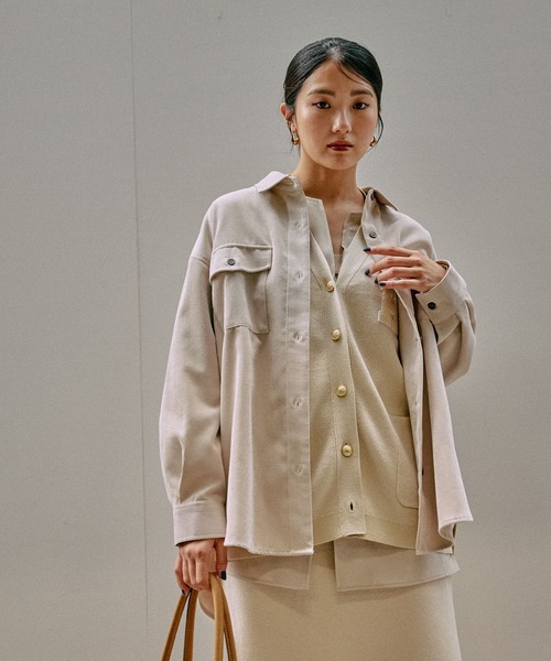 GLOBAL WORK（グローバルワーク）の「イージーケアコーデュロイシャツ/499701（シャツ/ブラウス・レディース・ブルー系その他/ラベンダー/ボルドー/キャメル/アイボリー/ピンク系その他・MEDIUM/LARGE）」の2枚目の写真