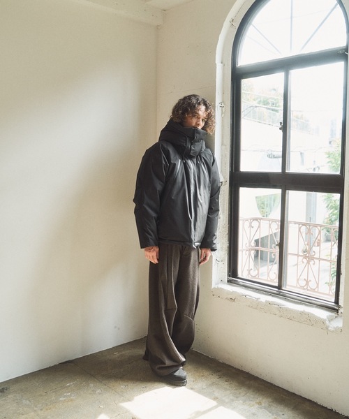 CASPER JOHN（キャスパージョン）の「Balaclava down jacket 