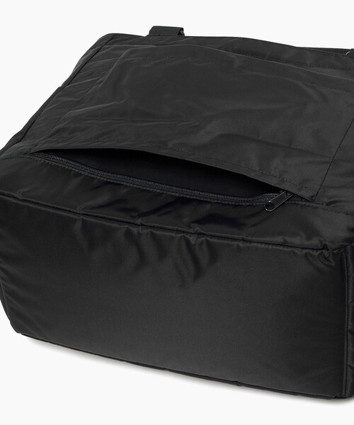 AIGLE（エーグル）の「撥水 アーバン 2wayトートバッグ（トートバッグ・レディース・ブラック/グレー・FREE）」の15枚目の写真