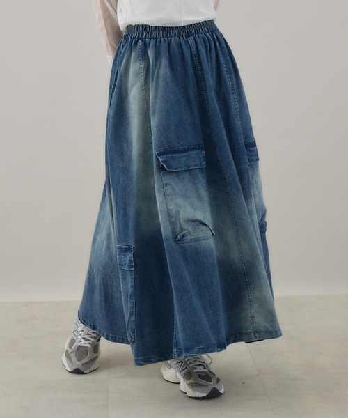 Paradise Picnic(パラダイスピクニック)の「グラデーション カーゴフレアスカート(デニムスカート・レディース・ブルー/ブラック・FREE)」の19枚目の写真