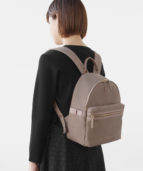 TOCCA(トッカ)の「SMALL TRAVELING BACKPACK バックパック(バックパック/リュック・レディース・ネイビー系/ベージュ系/ブラック系・F)」の19枚目の写真