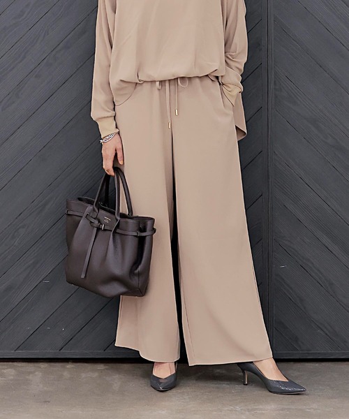 Jines（ジネス）の「リラックスイージーパンツ【セットアップ可】（その他パンツ・レディース・ベージュ/ブラック/グレー・38）」の3枚目の写真