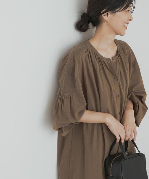 オーダー　ワンピース セール】エンブロイダリーギャザーワンピース（ワンピース）｜URBAN