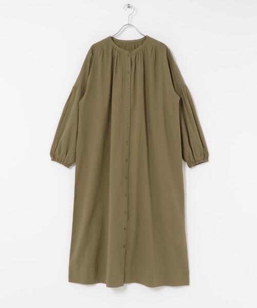 URBAN RESEARCH DOORS(アーバンリサーチドアーズ)の「エンブロイダリーギャザーワンピース(ワンピース・レディース・カーキ/ブラック・MEDIUM)」の21枚目の写真