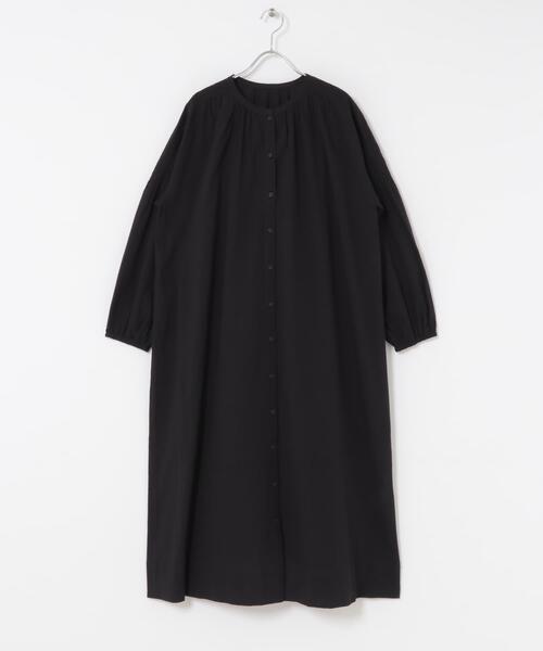 URBAN RESEARCH DOORS(アーバンリサーチドアーズ)の「エンブロイダリーギャザーワンピース(ワンピース・レディース・カーキ/ブラック・MEDIUM)」の14枚目の写真