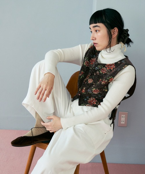 Crisp(クリスプ)の「サイドリボンベスト(ベスト・レディース・ブラウン/アイボリー・FREE)」の3枚目の写真