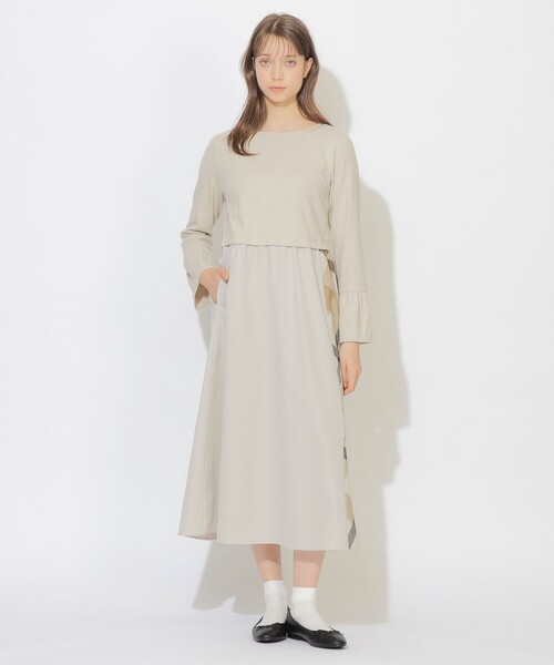 CB CRESTBRIDGE（シービークレストブリッジ）の「サイドチェック切替コンビワンピース（ワンピース・レディース・ブラック/ベージュ/ダークネイビー・M/S）」の3枚目の写真