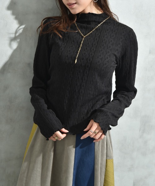 INTERPLANET(インタープラネット)の「フクレジャガード長袖ハイネックプルオーバー(Tシャツ/カットソー・レディース・グレー/ブラック/ライトベージュ・FREE)」の19枚目の写真